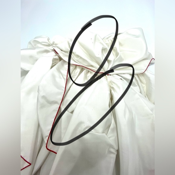 Fluffy Rustic White Sweetheart Dress - Sz Sm - Picture 8 of 9